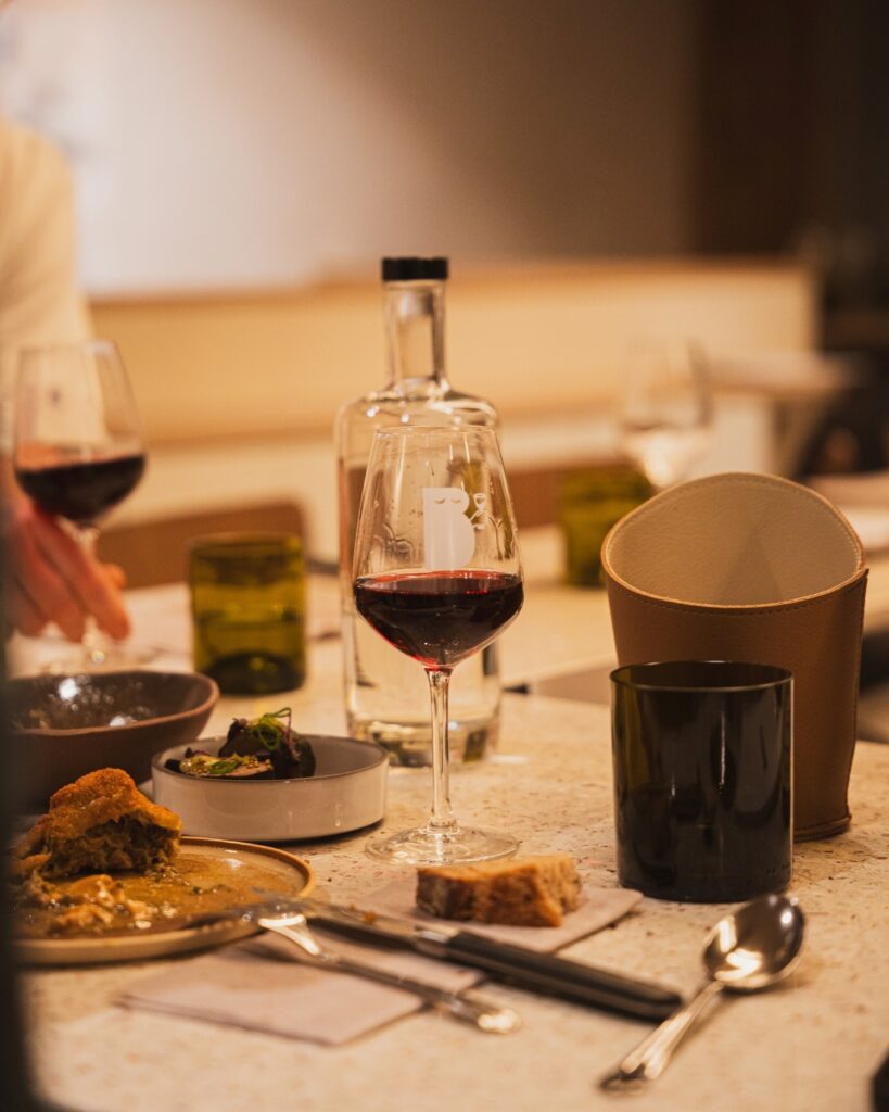 Plats du restaurant Benèze, à Rennes