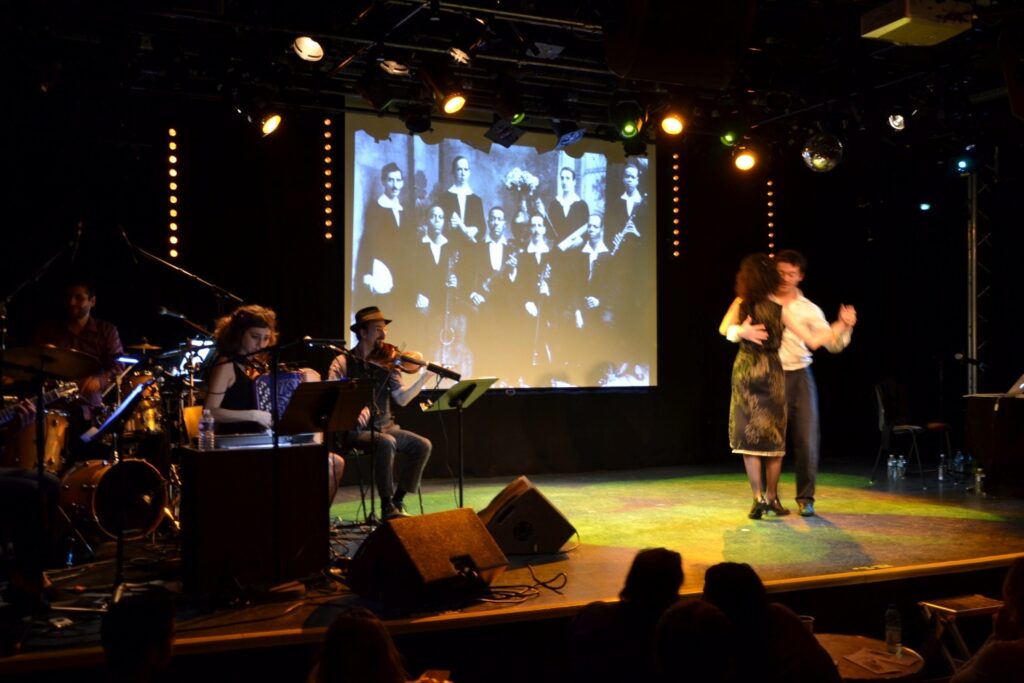 Spectacle au Festival Waterproof