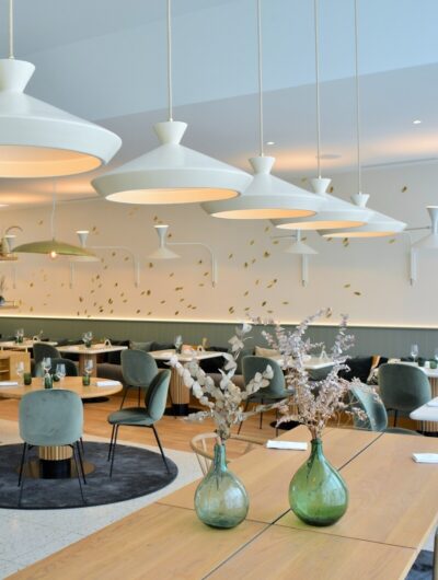 Intérieur du restaurant étoilé Racines à Rennes