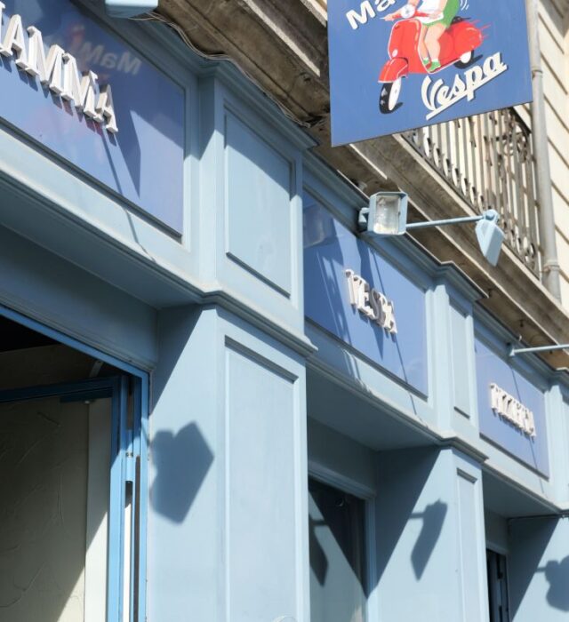 Devanture du Mamma Vespa à Rennes