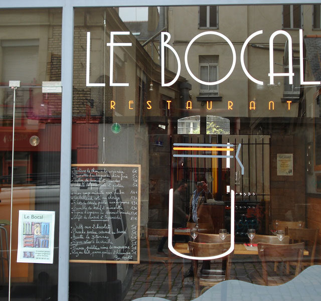 Devanture du restaurant Le Bocal, à Rennes