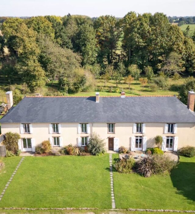 Vue aérienne du Grand Launay