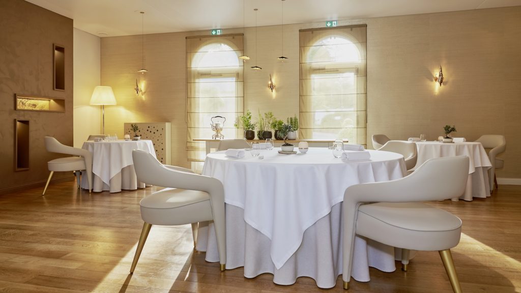 Le salon Champignon, l'un des deux salles du restaurant de Ronan Kervarrec