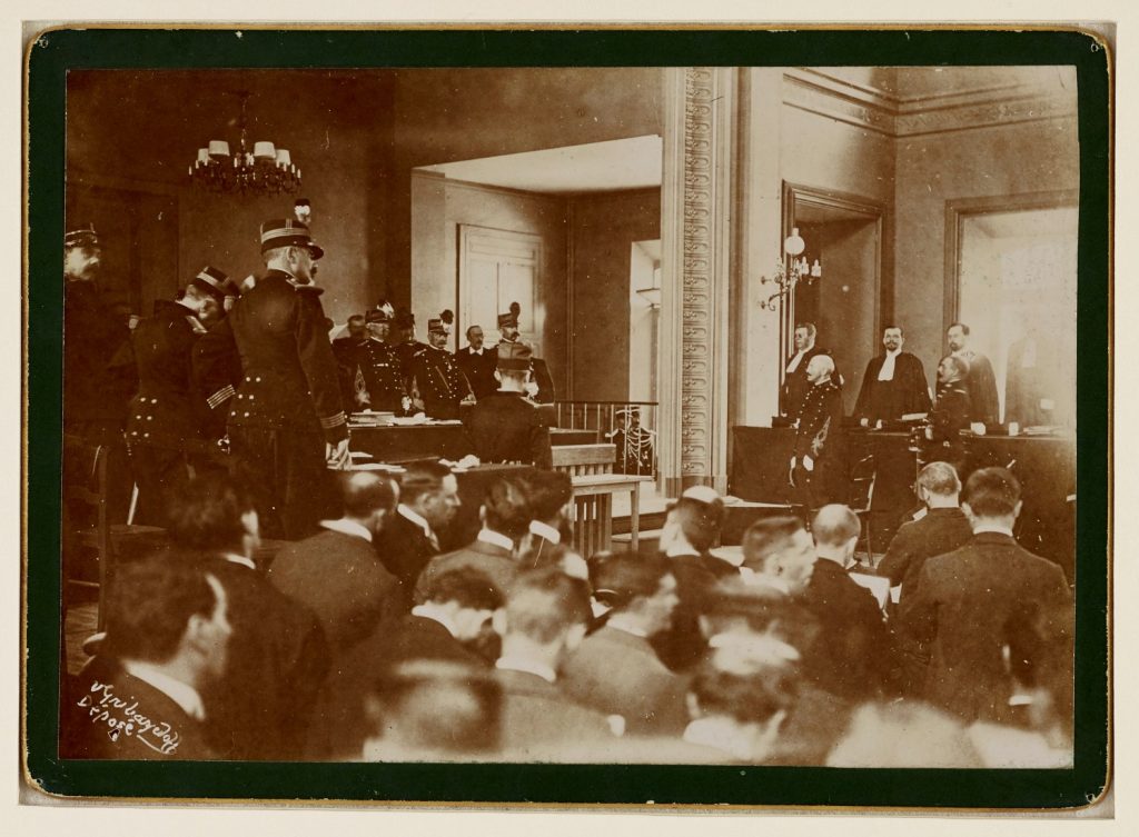 Audience d'Alfred Dreyfus au Conseil de guerre de Rennes.