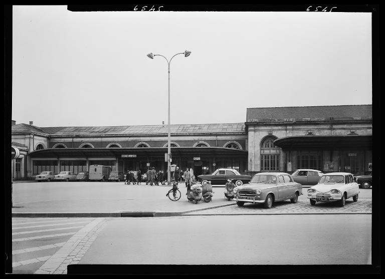 gare-de-rennes-annees-50-33021