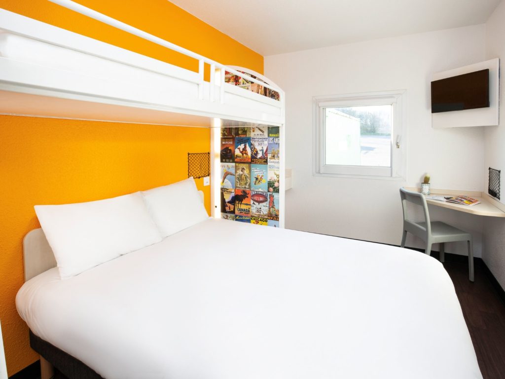 Chambre de l'Hôtel F1 Rennes Sud Est Chantepie