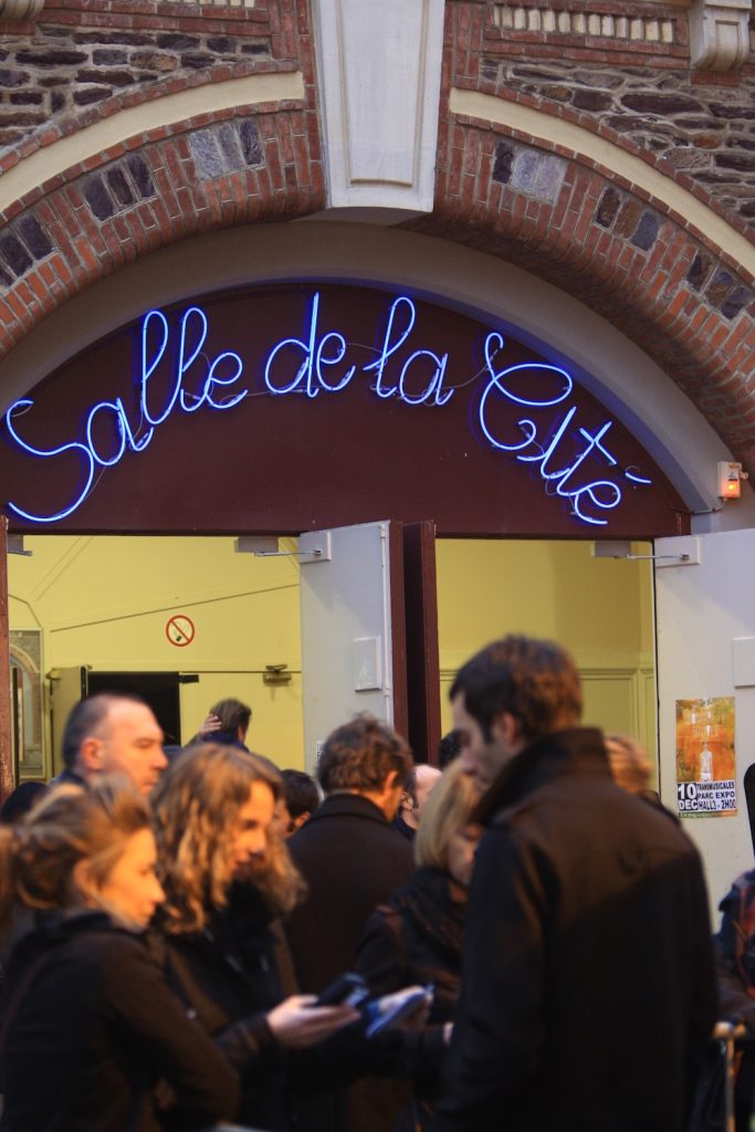 Entrée de la Salle de la Cité lors des Trans Musicales de 2010